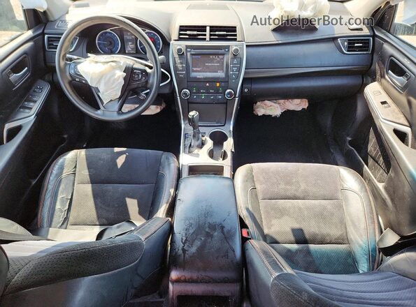 4T1BF1FK6HU358564 2017 TOYOTA CAMRY Black Vista del salpicadero