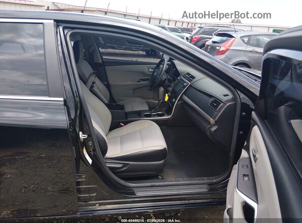 4T1BF1FK6HU388793 2017 TOYOTA CAMRY Black Սալոնի դիմացի տեսք