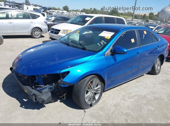4T1BF1FK6HU695395 2017 TOYOTA CAMRY Синий Передняя левая четверть