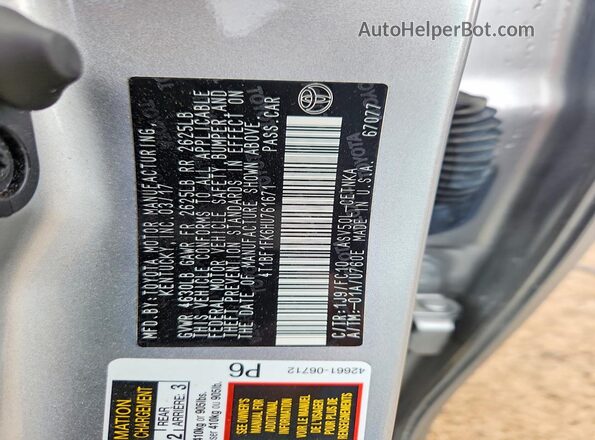 4T1BF1FK6HU761671 2017 TOYOTA CAMRY Silver ძრავის განყოფილების ხედი