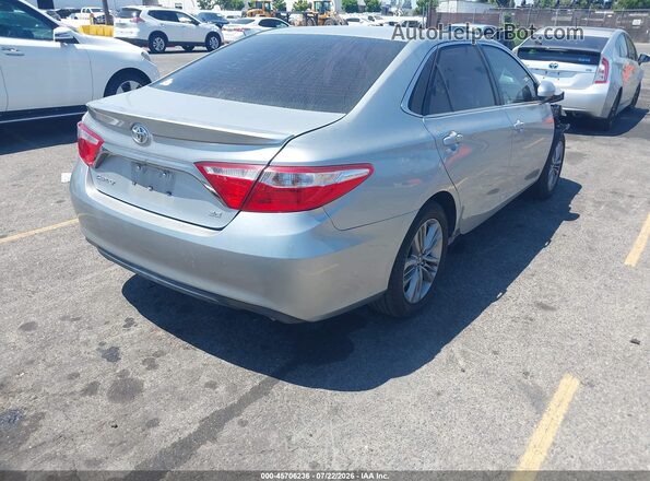 4T1BF1FK7GU188567 2016 TOYOTA CAMRY Silver Tył prawy
