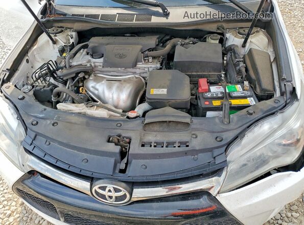 4T1BF1FK7GU213838 2016 TOYOTA CAMRY Белый Вид задней части салона