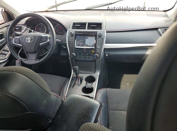 4T1BF1FK7GU213838 2016 TOYOTA CAMRY Белый Вид панели приборов