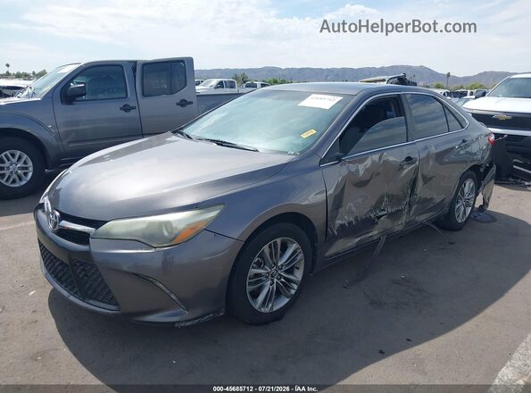 4T1BF1FK7GU500161 2016 TOYOTA CAMRY Gray Przód lewy