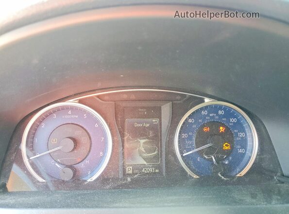 4T1BF1FK7GU518689 2016 TOYOTA CAMRY Серебряный Вид щитка приборов