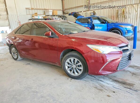 4T1BF1FK7GU603564 2016 TOYOTA CAMRY Red Front right