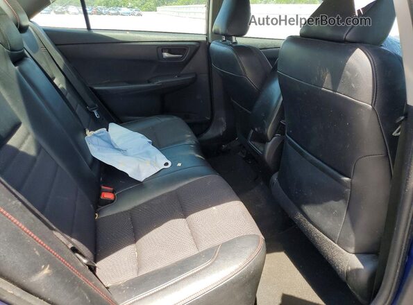 4T1BF1FK7GU604052 2016 TOYOTA CAMRY Blue Rear seats view