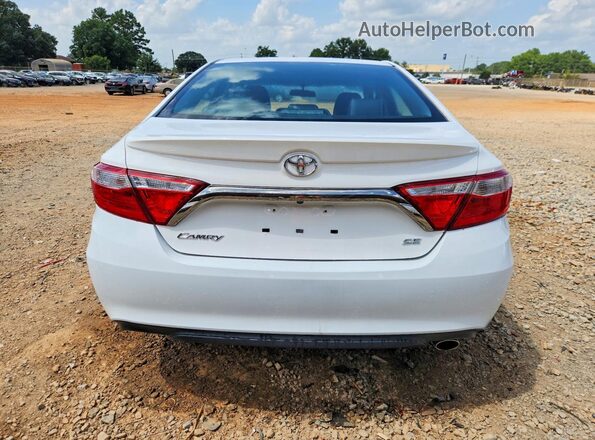 4T1BF1FK7HU327680 2017 TOYOTA CAMRY White Vista trasera