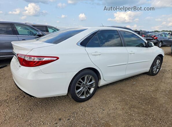4T1BF1FK7HU367161 2017 TOYOTA CAMRY White Tył prawy
