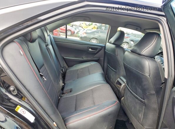 4T1BF1FK7HU815561 2017 TOYOTA CAMRY Black Rear seats view