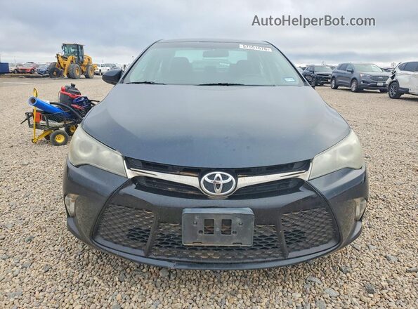 4T1BF1FK8GU130130 2016 TOYOTA CAMRY Черный Вид спереди