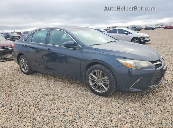 4T1BF1FK8GU130130 2016 TOYOTA CAMRY Черный Передняя правая четверть