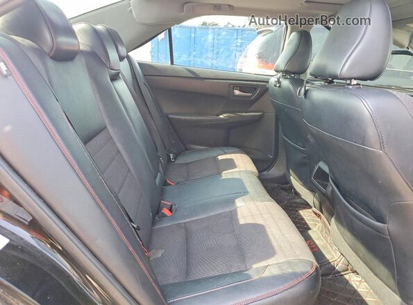 4T1BF1FK8GU155559 2016 TOYOTA CAMRY Black Rear seats view