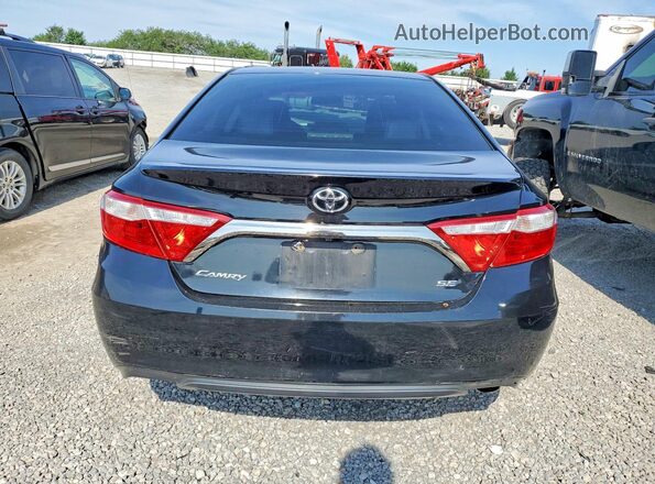 4T1BF1FK8GU155559 2016 TOYOTA CAMRY Black Rear view