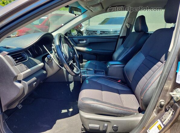 4T1BF1FK8GU592610 2016 TOYOTA CAMRY Gray წინა სალონის ხედი