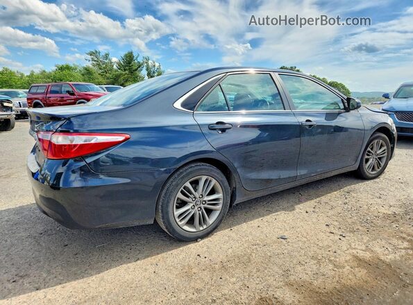 4T1BF1FK8HU339319 2017 TOYOTA CAMRY Gray Trasero derecho