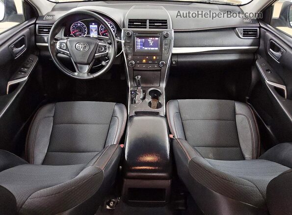 4T1BF1FK8HU651799 2017 TOYOTA CAMRY White Dashboard view