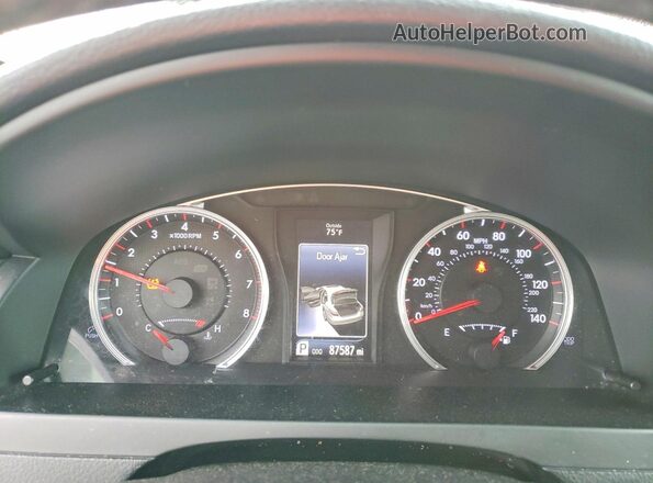 4T1BF1FK8HU678646 2017 TOYOTA CAMRY White Սարքավորումների վահանակի տեսք