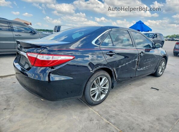 4T1BF1FK8HU680218 2017 TOYOTA CAMRY Черный Задняя правая четверть