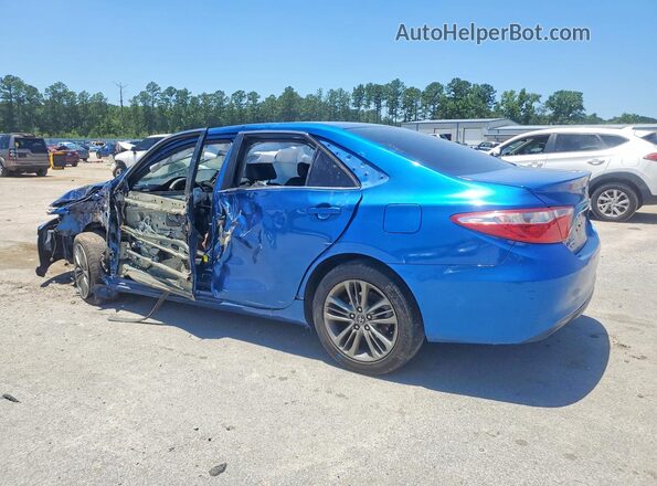 4T1BF1FK8HU733399 2017 TOYOTA CAMRY Blue Trasero izquierdo
