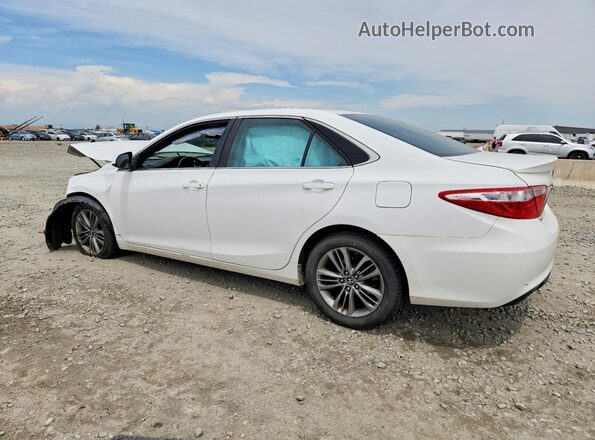 4T1BF1FK8HU734634 2017 TOYOTA CAMRY White Հետևի ձախ