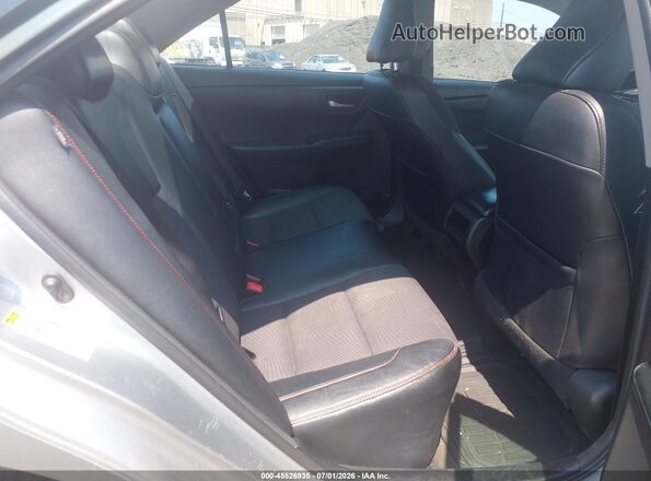 4T1BF1FK8HU738456 2017 TOYOTA CAMRY Silver VIN sticker view