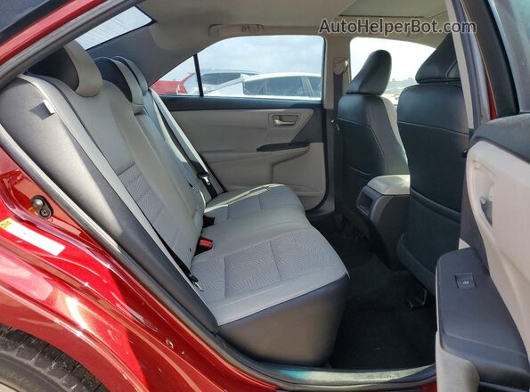 4T1BF1FK8HU751630 2017 TOYOTA CAMRY Burgundy Вид задньої частини салону
