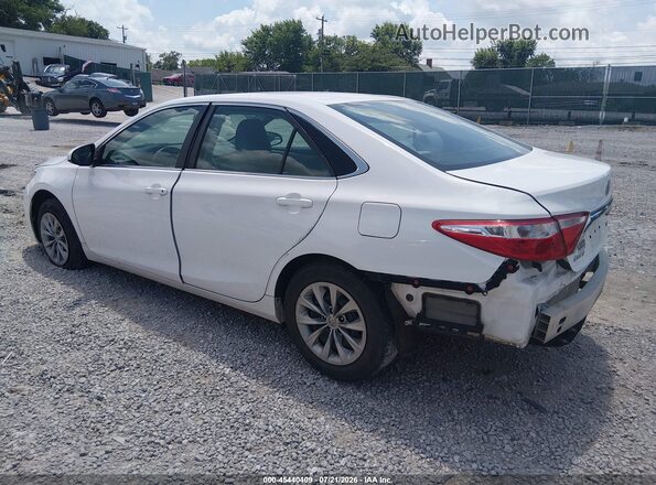 4T1BF1FK9GU144635 2016 TOYOTA CAMRY White Задня ліва чверть