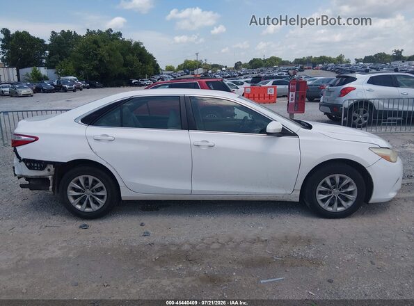 4T1BF1FK9GU144635 2016 TOYOTA CAMRY White Панорамний вид салону 360°