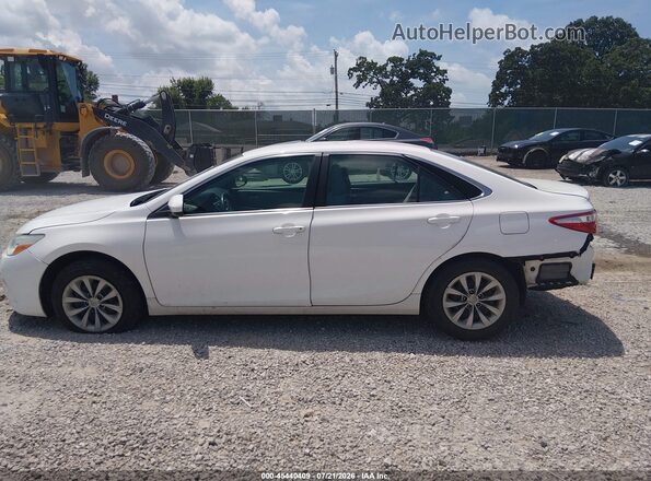 4T1BF1FK9GU144635 2016 TOYOTA CAMRY White 