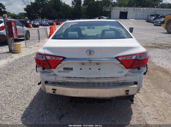 4T1BF1FK9GU144635 2016 TOYOTA CAMRY White 
