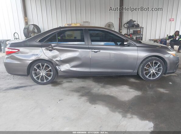 4T1BF1FK9GU516264 2016 TOYOTA CAMRY Gray Vista interior trasera