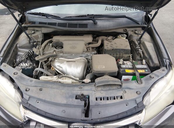 4T1BF1FK9HU269779 2017 TOYOTA CAMRY Gray Вид ззаду
