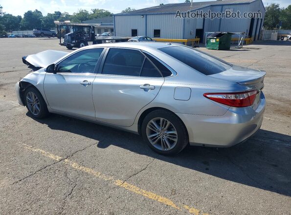 4T1BF1FKXGU131652 2016 TOYOTA CAMRY Silver Rear left