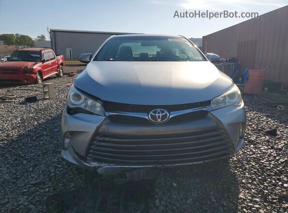 4T1BF1FKXGU139475 2016 TOYOTA CAMRY Silver წინა ხედი