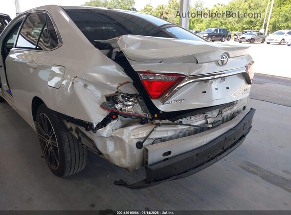 4T1BF1FKXGU183668 2016 TOYOTA CAMRY White Vista frontal