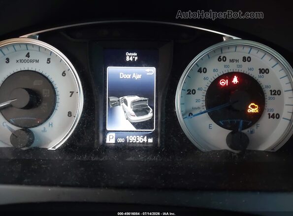 4T1BF1FKXGU183668 2016 TOYOTA CAMRY White 