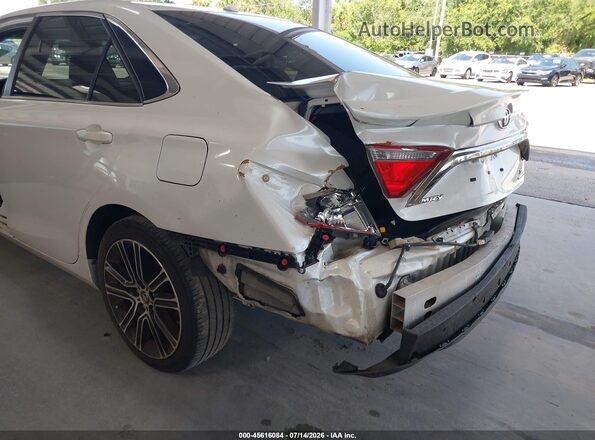 4T1BF1FKXGU183668 2016 TOYOTA CAMRY White 