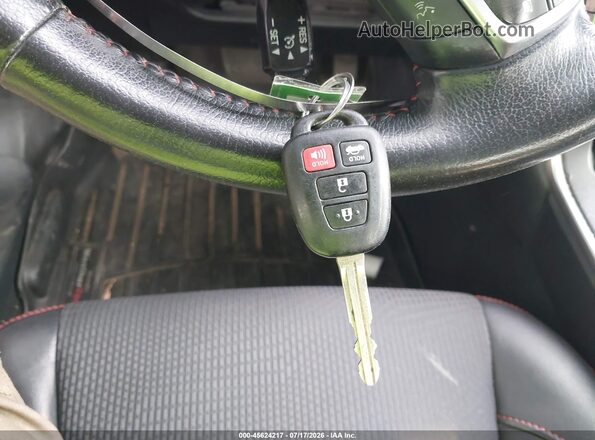 4T1BF1FKXGU193231 2016 TOYOTA CAMRY Серый Вид панели приборов