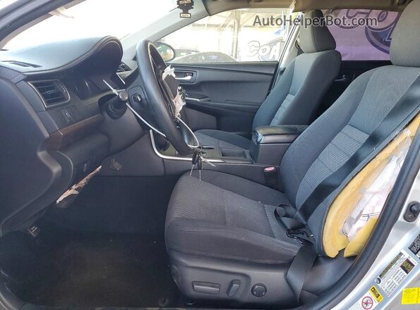 4T1BF1FKXGU570866 2016 TOYOTA CAMRY Silver Вид салону спереду