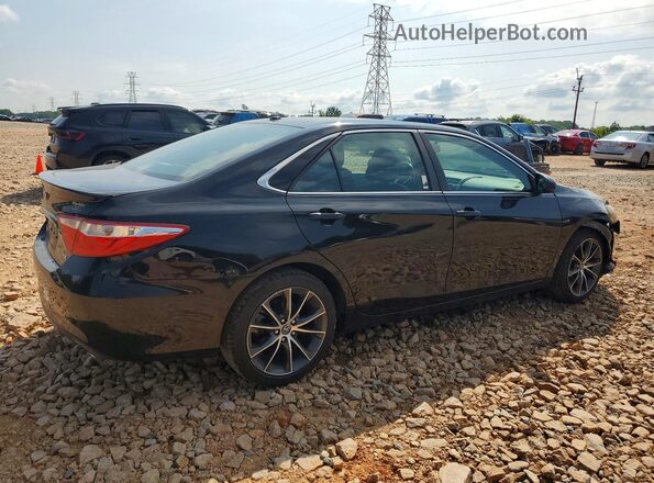 4T1BF1FKXHU766954 2017 TOYOTA CAMRY Черный Задняя правая четверть