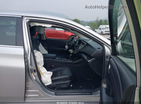 4T1BK1EB1GU235878 2016 TOYOTA AVALON Silver Front interior view