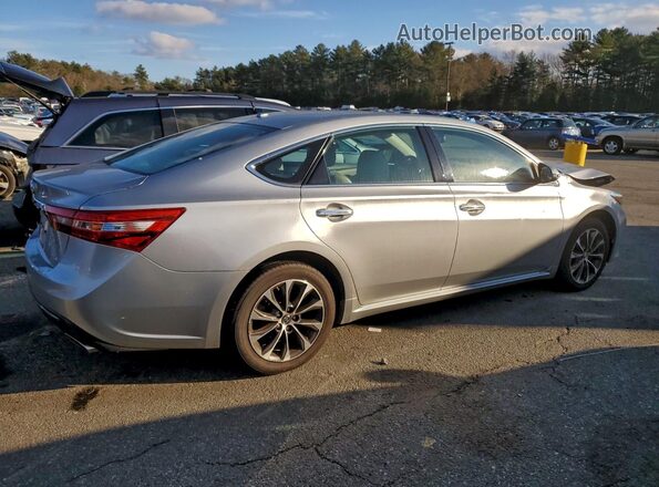 4T1BK1EB2GU225747 2016 TOYOTA AVALON Серебряный Задняя правая четверть