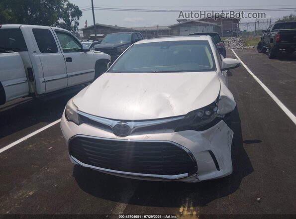 4T1BK1EB3JU267612 2018 TOYOTA AVALON White Vista del salpicadero