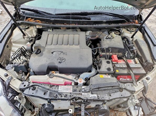 4T1BK1EB8HU251691 2017 TOYOTA AVALON Gold Vista interior trasera