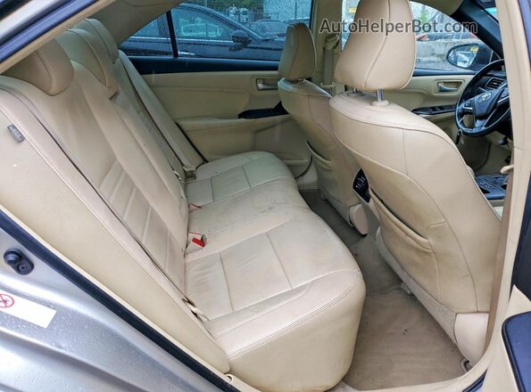 4T1BK1FK3GU030383 2016 TOYOTA CAMRY Beige Rear seats view