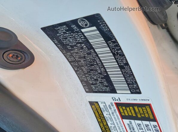 4T1BK1FK8HU579546 2017 TOYOTA CAMRY White Engine compartment view