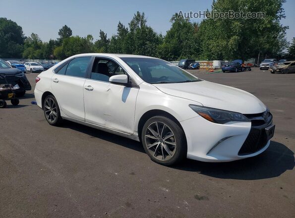 4T1BK1FK8HU579546 2017 TOYOTA CAMRY White Front right