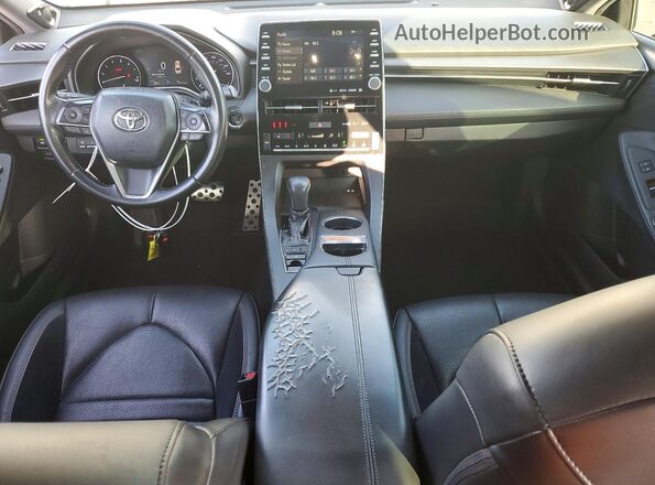 4T1BZ1FB0KU010466 2019 TOYOTA AVALON Белый Вид панели приборов