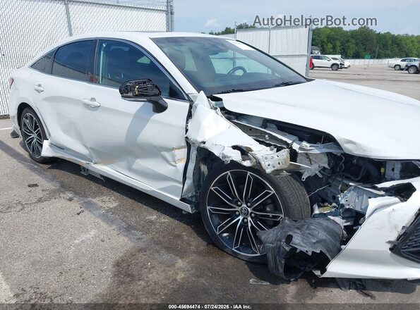 4T1BZ1FB7KU014966 2019 TOYOTA AVALON White Front view